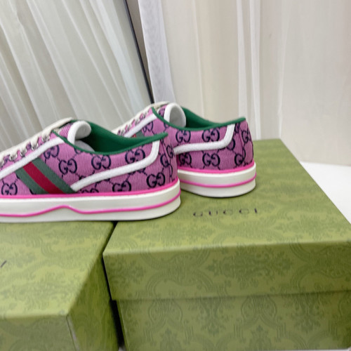Gucci Mens Shoes Sneakers Luxury Brand Men's Gucci Tennis 1977 GG Multicolour sneaker with Original Box