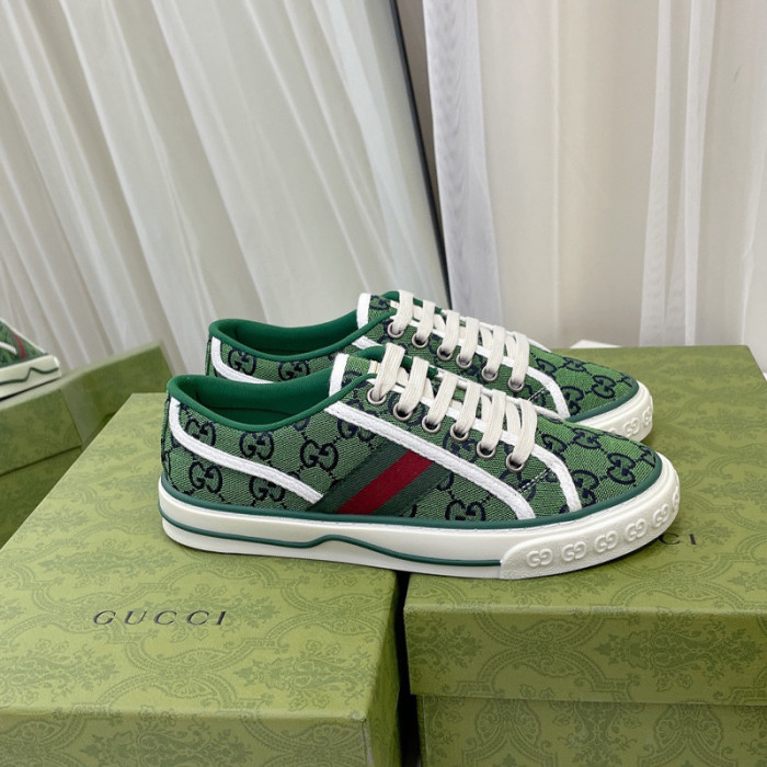 Gucci Womens Shoes Fashion Type Luxury Brand Leather Women's Gucci Tennis 1977 GG Multicolor sneaker with Original Box