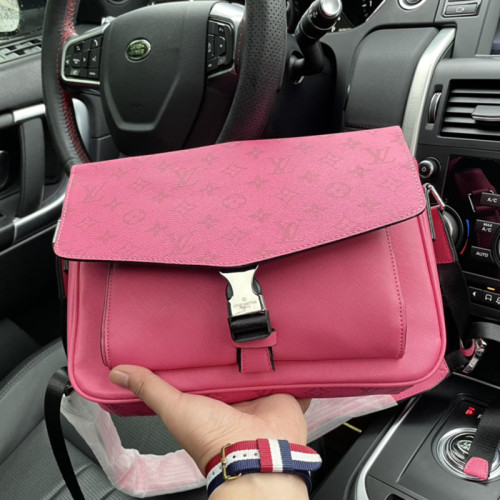 Louis Vuitton Mens Bags Luxury Brand MESSENGERAMA Taigarama Rose with Original Box