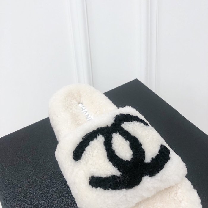 Chanel Womens Shoes Mule Slide Sandal Luxury Brand Plus Velvet Slippers for Women with Original Box