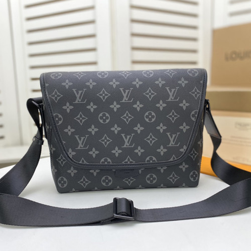 Louis Vuitton Mens Bags Messenger Bag Luxury Brand MAGNETIC MESSENGER Shoulder Bags for Men with Original Box