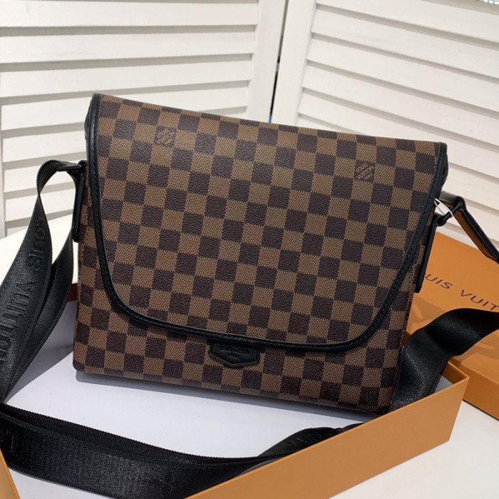 Louis Vuitton Mens Bags Messenger Bag Luxury Brand MAGNETIC MESSENGER Shoulder Bags for Men with Original Box
