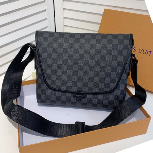 Louis Vuitton Mens Bags Messenger Bag Luxury Brand MAGNETIC MESSENGER Shoulder Bags for Men with Original Box