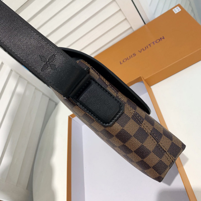 Louis Vuitton Mens Bags Messenger Bag Luxury Brand MAGNETIC MESSENGER Shoulder Bags for Men with Original Box