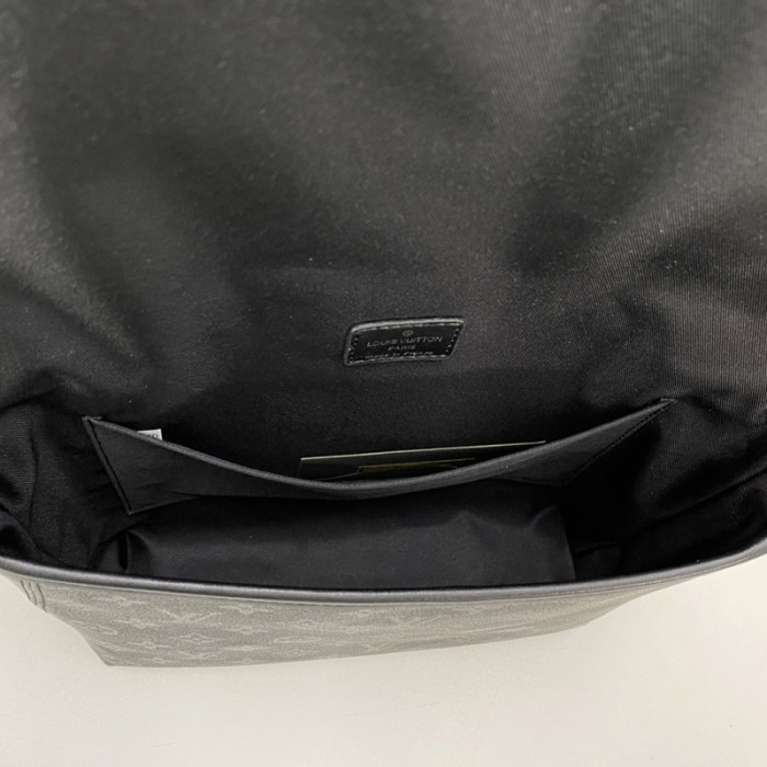 Louis Vuitton Mens Bags Messenger Bag Luxury Brand MAGNETIC MESSENGER Shoulder Bags for Men with Original Box