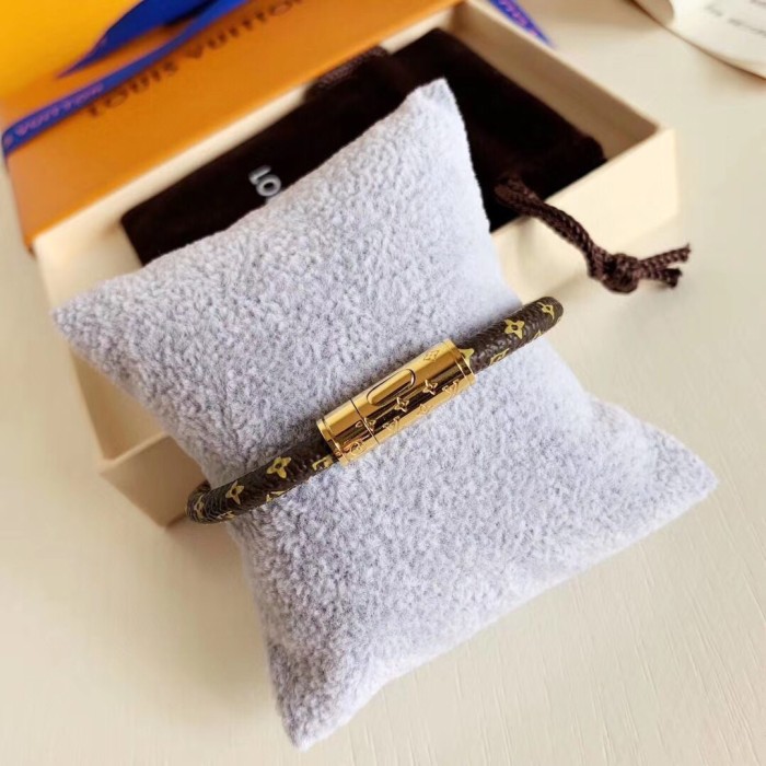 Louis Vuitton Luxury Womens Bracelet LV CONFIDENTIAL BRACELET M6334E Monogram Canvas strap with Original Box