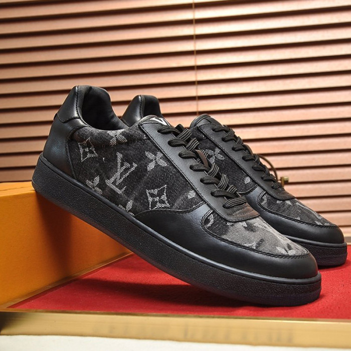 Louis Vuitton Men Shoes Fashion Sneakers RIVOLI SNEAKER Luxury Brand Casual Shoes with Original Box