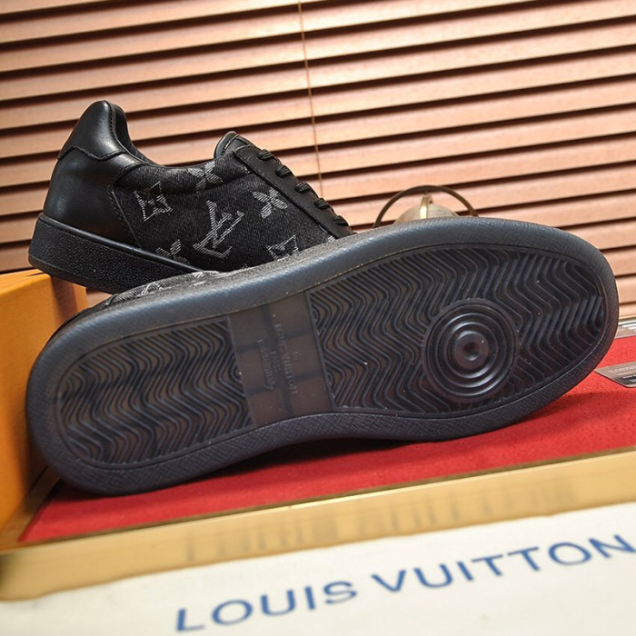 Louis Vuitton Men Shoes Fashion Sneakers RIVOLI SNEAKER Luxury Brand Casual Shoes with Original Box