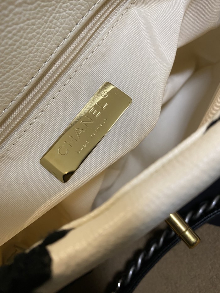 Chanel Womens Bags Crossbody Bag Classic Handbag Luxury Brand with Original Box