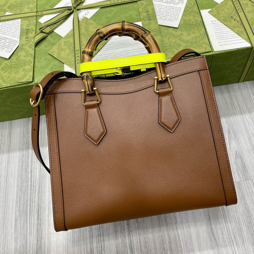 Gucci Womens Bags Shoulder Handbag Luxury Brand Gucci Diana small tote bag ‎660195 17QDT 2582