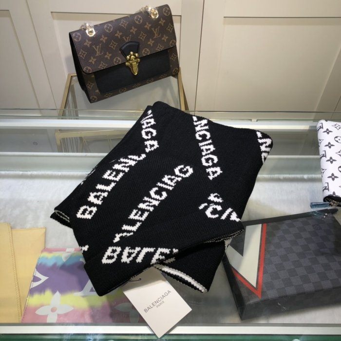 Balenciaga Scarves Men Womens Fashion Scarf and Hats Set with Original Box
