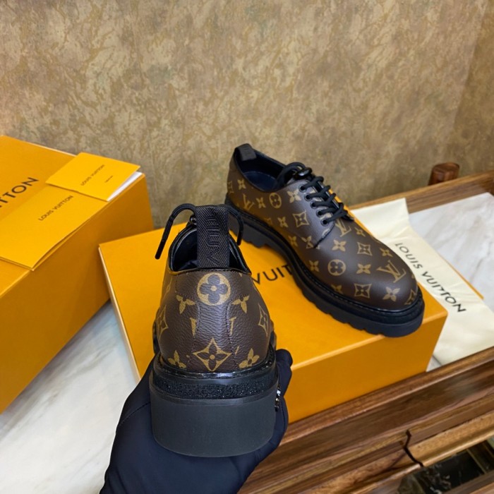 Louis Vuitton Men Shoes Leather Business Luxury Brand LV Dress Shoes with Original Box