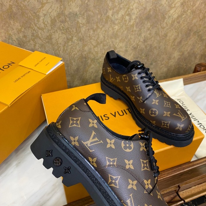 Louis Vuitton Men Shoes Leather Business Luxury Brand LV Dress Shoes with Original Box