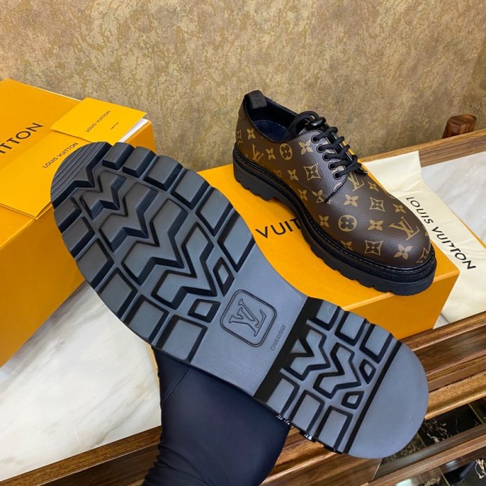 Louis Vuitton Men Shoes Leather Business Luxury Brand LV Dress Shoes with Original Box