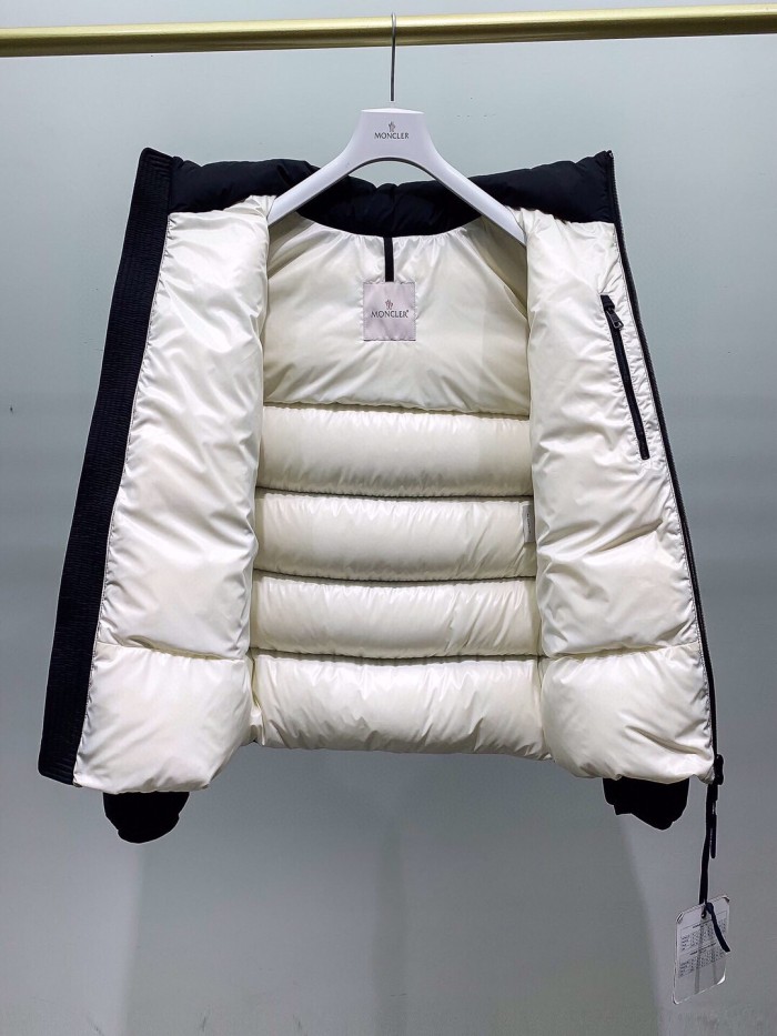 Moncler Design Mens Womens Winter Windprood Down Jackets Keep Warm 90% White Duck Down