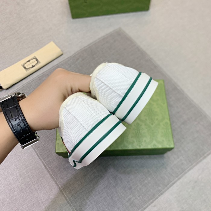 Gucci Mens Shoes Sneakers Luxury Brand Men's Gucci Tennis 1977 sneaker ‎663257 2UX10 9070 with Original Box