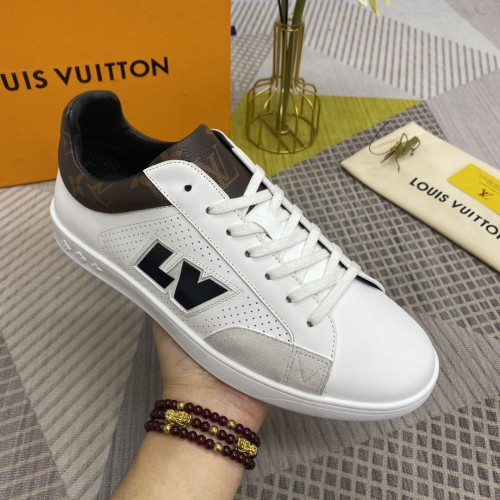 Louis Vuitton Men Shoes Fashion Sneakers LUXEMBOURG SNEAKER White Perforated calf leather and suede calf leather Luxury Brand with Original Box 1A8XXM