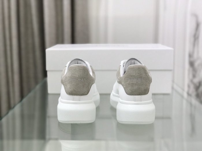 Alexander McQueen Women Shoes Sneakers Fashion Design Luxury Brand with Original Box
