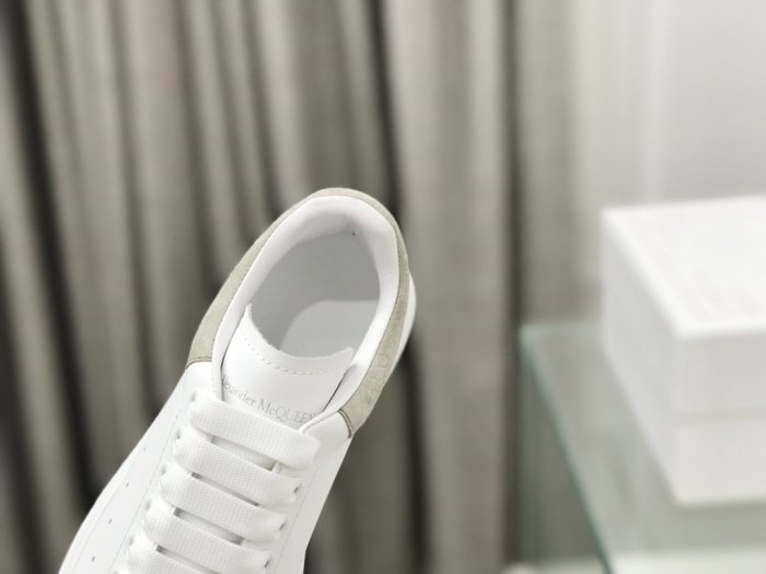 Alexander McQueen Women Shoes Sneakers Fashion Design Luxury Brand with Original Box
