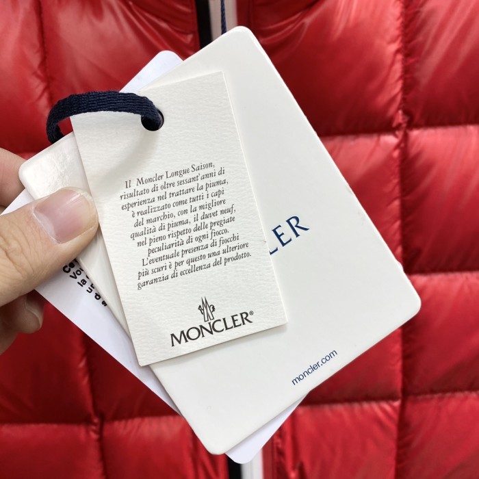 Moncler Design Mens Womens Winter Windprood Down Jackets Keep Warm 90% White Duck Down