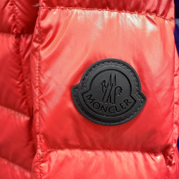 Moncler Design Mens Womens Winter Windprood Down Jackets Keep Warm 90% White Duck Down