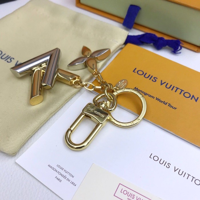 Louis Vuitton TWIST BAG CHARM Luxury Brand with Original Box M68197 Dimensions: 13 cm / 5,11 inches