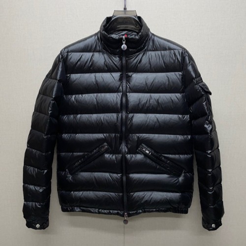 Moncler Design Mens Womens Winter Windprood Down Jackets Keep Warm 90% White Duck Down