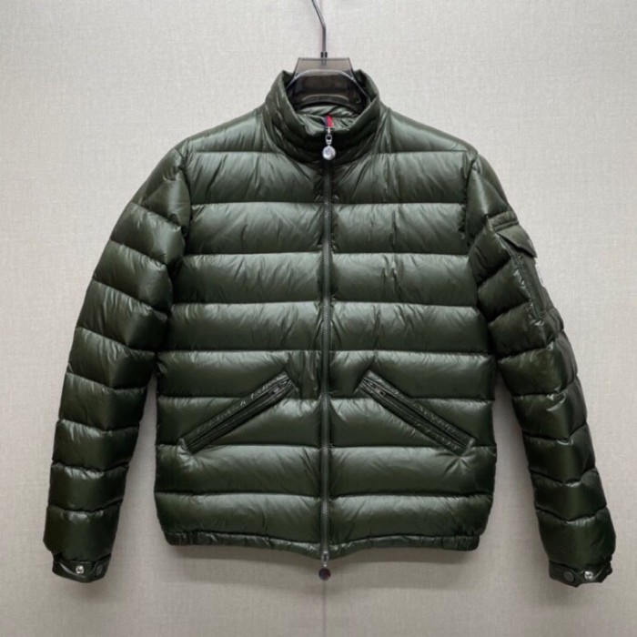 Moncler Design Mens Womens Winter Windprood Down Jackets Keep Warm 90% White Duck Down