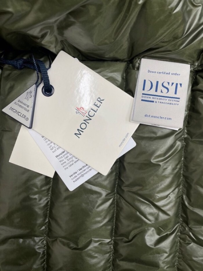 Moncler Design Mens Womens Winter Windprood Down Jackets Keep Warm 90% White Duck Down