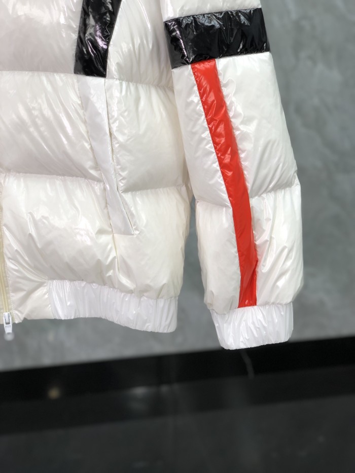 Balenciaga Design Mens Womens Winter Windprood Down Jackets Keep Warm 90% White Duck Down