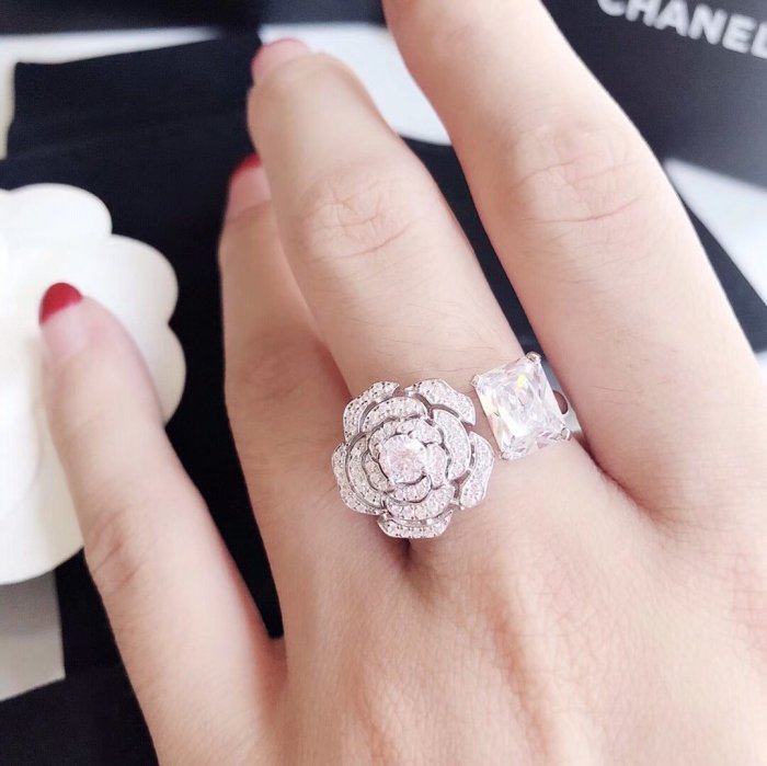 Chanel Luxury Womens Ring