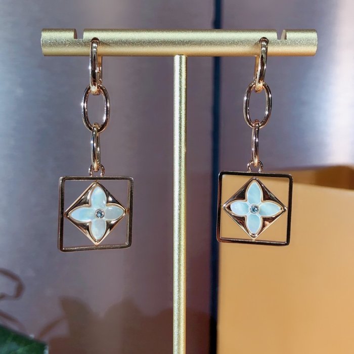 Louis Vuitton Luxury Womens Earrings