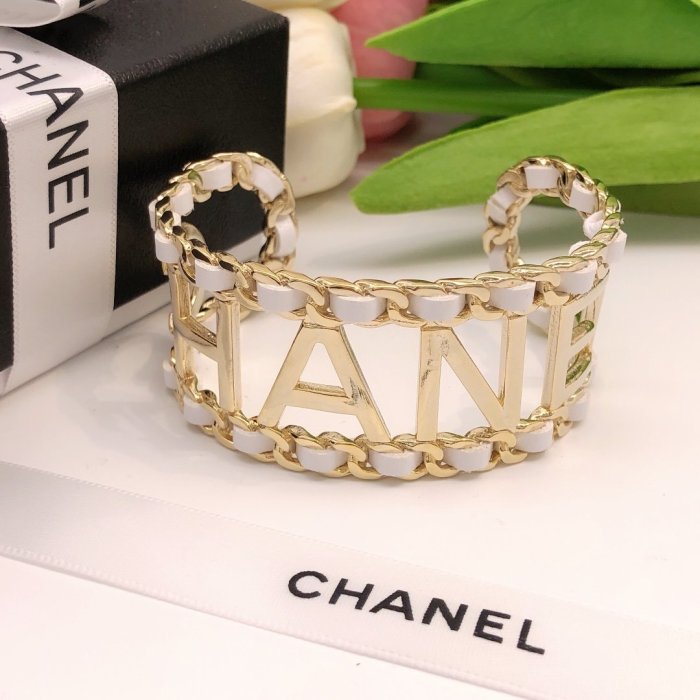 Chanel Luxury Womens Bracelet