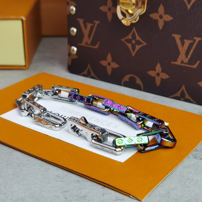 Louis Vuitton Luxury Men Womens Bracelet