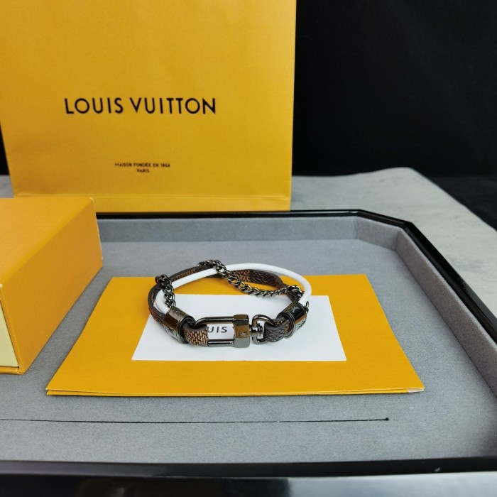 Louis Vuitton Luxury Men Womens Bracelet