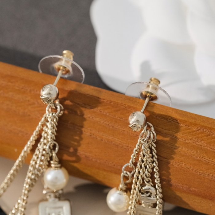 Louis Vuitton Luxury Womens Earrings