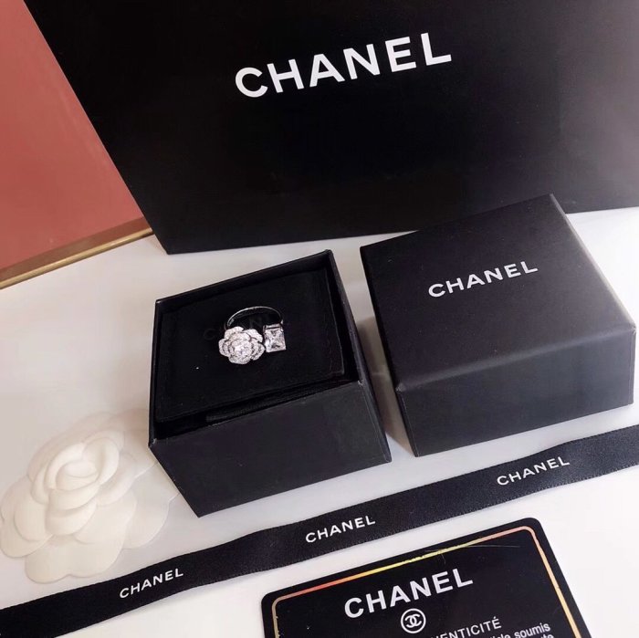 Chanel Luxury Womens Ring
