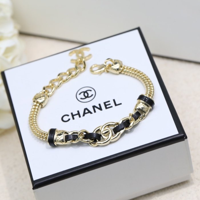Chanel Luxury Womens Bracelet