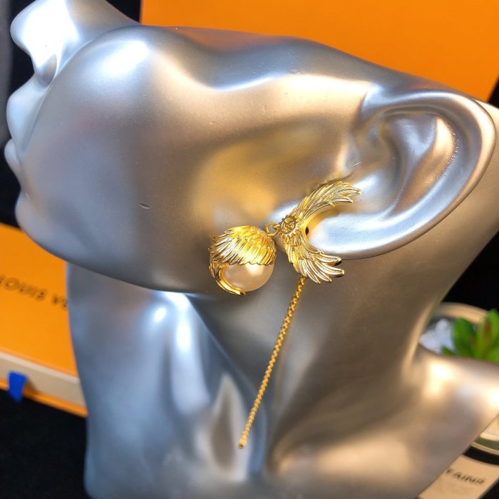 Louis Vuitton Luxury Womens Earrings