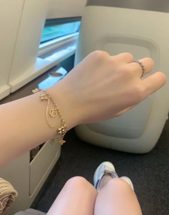 Louis Vuitton Luxury Womens Bracelet