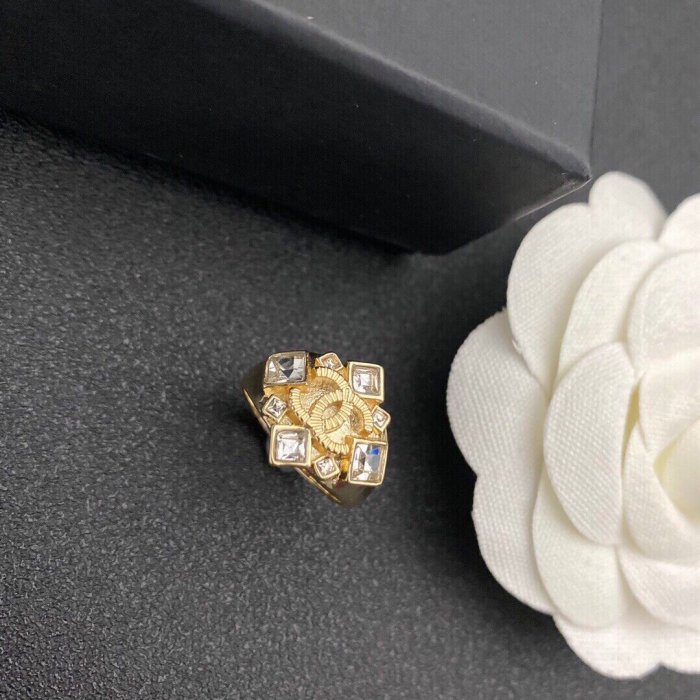 Chanel Luxury Womens Ring
