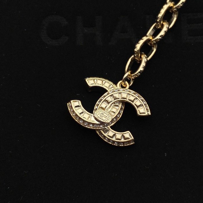 Chanel Luxury Womens Bracelet