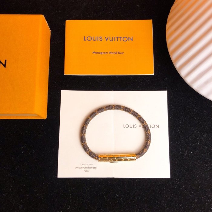 Louis Vuitton Luxury Womens Bracelet