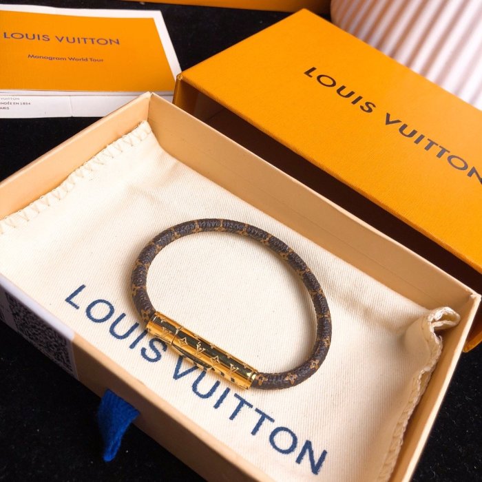 Louis Vuitton Luxury Womens Bracelet