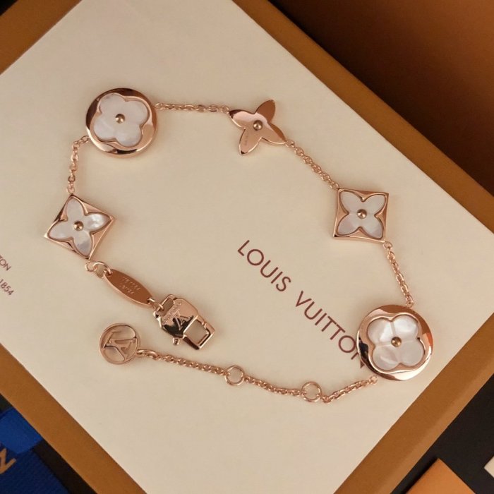Louis Vuitton Luxury Womens Bracelet