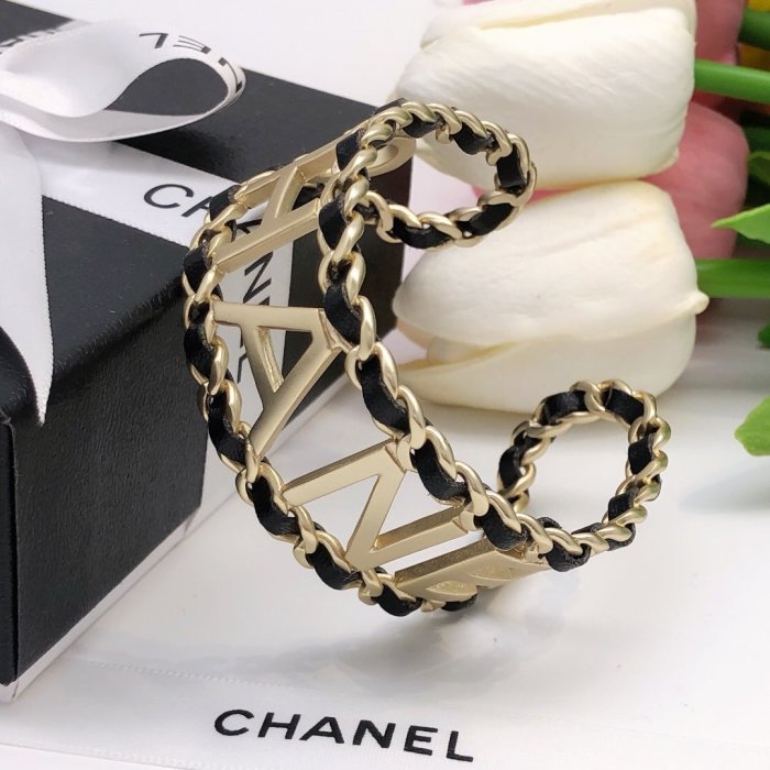 Chanel Luxury Womens Bracelet