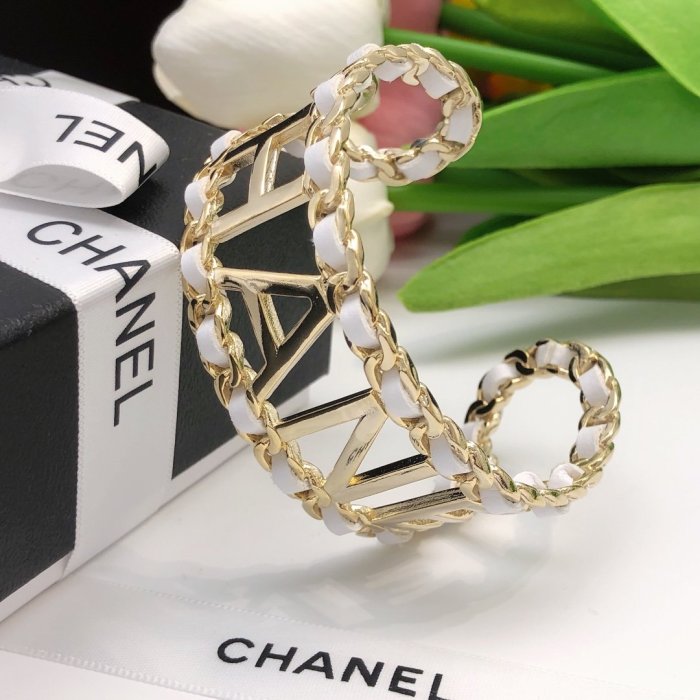 Chanel Luxury Womens Bracelet