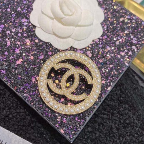 Chanel Luxury Womens Brooche