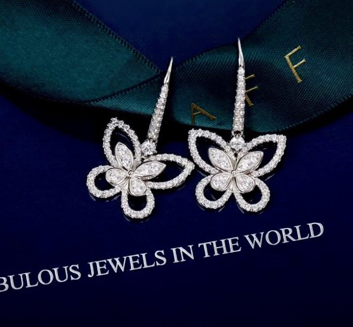 Graff Luxury Womens Earrings