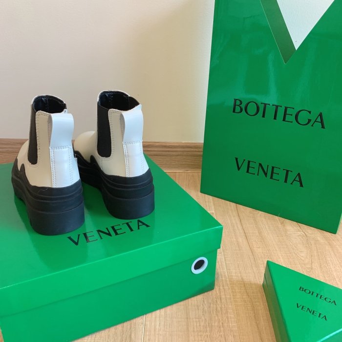 Bottega Veneta Womens Shoes Boots Luxury Brand with Original Box